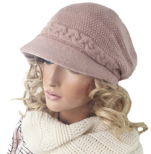 Gevoerde pet winter baret met klepje wintermuts kleur poeder roze